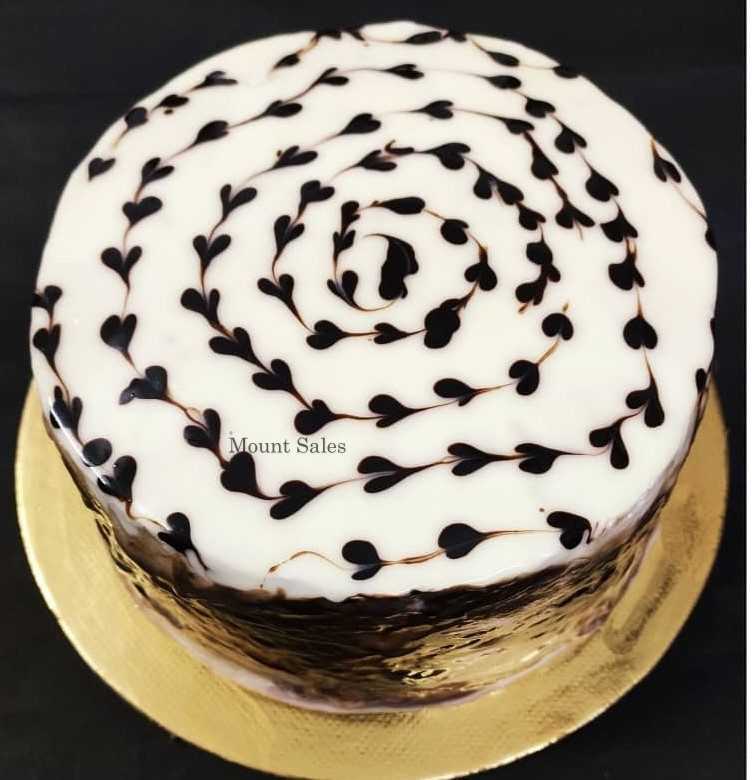 Premium RED N White Velvet Cake